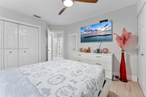 Купить виллу или дом в Плантация, Флорида 5 спален, 260.78м2, № 1991056 - фото 16