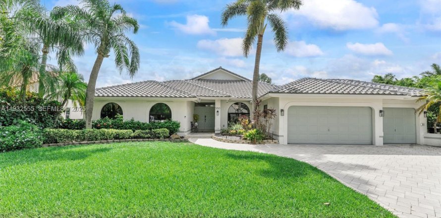 Дом в Плантация, Флорида 5 спален, 260.78м2 № 1991056