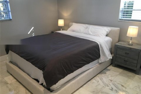 Copropriété à louer à Miami Beach, Floride: 2 chambres, 99.96 m2 № 2387278 - photo 5