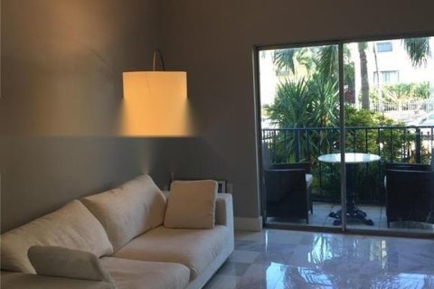 Copropriété à louer à Miami Beach, Floride: 2 chambres, 99.96 m2 № 2387278 - photo 3
