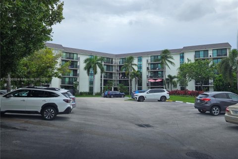Copropriété à vendre à Fort Lauderdale, Floride: 2 chambres, 116.13 m2 № 1934645 - photo 26