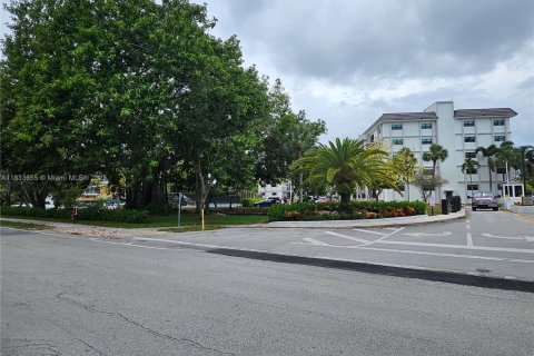 Copropriété à vendre à Fort Lauderdale, Floride: 2 chambres, 116.13 m2 № 1934645 - photo 25