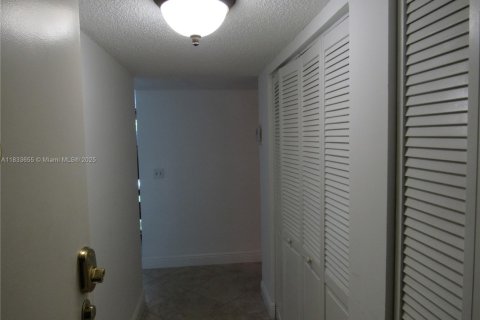 Copropriété à vendre à Fort Lauderdale, Floride: 2 chambres, 116.13 m2 № 1934645 - photo 3