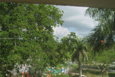 Copropriété à vendre à Fort Lauderdale, Floride: 2 chambres, 116.13 m2 № 1934645 - photo 18