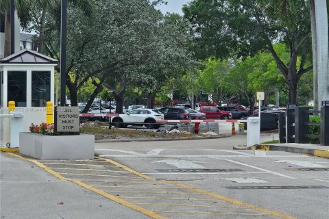 Copropriété à vendre à Fort Lauderdale, Floride: 2 chambres, 116.13 m2 № 1934645 - photo 24