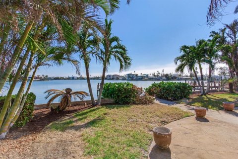 Terreno en venta en Redington Beach, Florida № 1552817 - foto 16