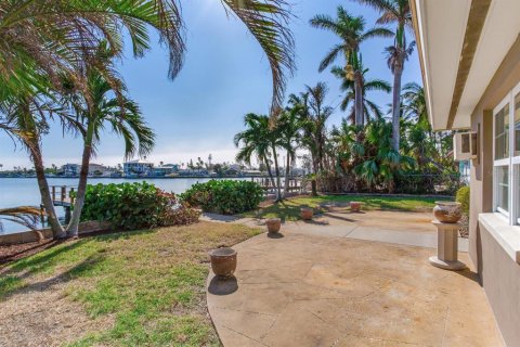 Terreno en venta en Redington Beach, Florida № 1552817 - foto 15