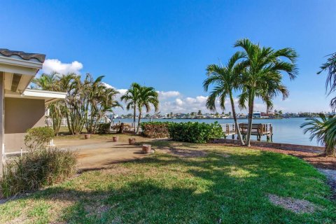 Terreno en venta en Redington Beach, Florida № 1552817 - foto 18