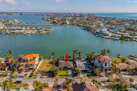Terreno en venta en Redington Beach, Florida № 1552817 - foto 8