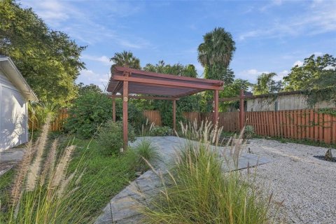Villa ou maison à vendre à Tampa, Floride: 3 chambres, 145.67 m2 № 2429116 - photo 20