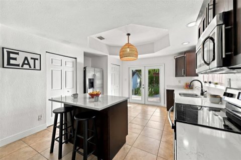 Villa ou maison à vendre à Tampa, Floride: 3 chambres, 145.67 m2 № 2429116 - photo 7
