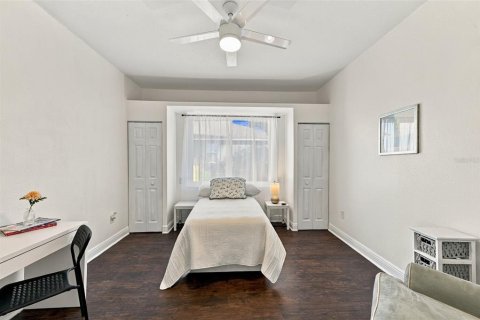 Villa ou maison à vendre à Tampa, Floride: 3 chambres, 145.67 m2 № 2429116 - photo 11