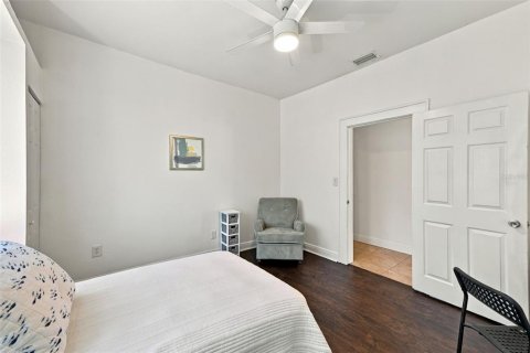 Villa ou maison à vendre à Tampa, Floride: 3 chambres, 145.67 m2 № 2429116 - photo 12