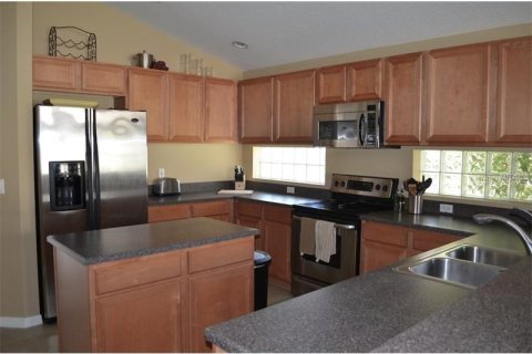 Casa en alquiler en Orlando, Florida, 4 dormitorios, 201.13 m2 № 1881246 - foto 2