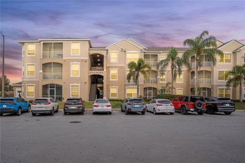 Condo à Kissimmee, Floride, 3 chambres  № 2134427