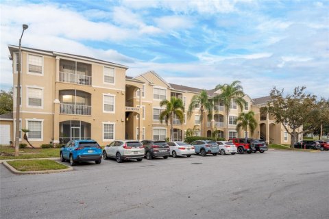 Condo in Kissimmee, Florida, 3 bedrooms  № 2134427 - photo 23