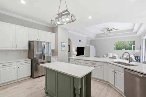 House in Lutz, Florida 4 bedrooms, 306.21 sq.m. № 2128377 - photo 19