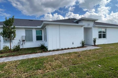 Adosado en alquiler en Loxahatchee Groves, Florida, 3 dormitorios, 163.32 m2 № 1976844 - foto 3