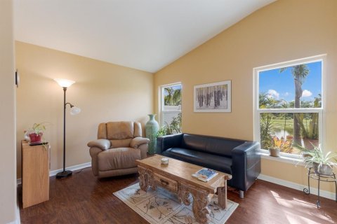 House in Palmetto, Florida 3 bedrooms, 174.28 sq.m. № 1722973 - photo 14