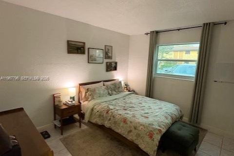 Condo in Miami, Florida, 1 bedroom  № 2029152 - photo 5