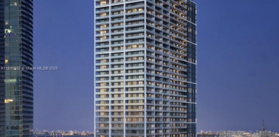 Condo in Miami, Florida, 1 bedroom  № 1938799