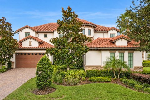 House in Tampa, Florida 6 bedrooms, 336.31 sq.m. № 2404759 - photo 2