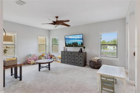 House in Tampa, Florida 6 bedrooms, 336.31 sq.m. № 2404759 - photo 30