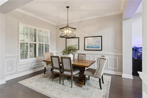 House in Tampa, Florida 6 bedrooms, 336.31 sq.m. № 2404759 - photo 17