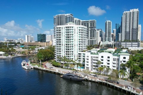 Condominio en venta en Fort Lauderdale, Florida, 2 dormitorios, 112.88 m2 № 2191476 - foto 4