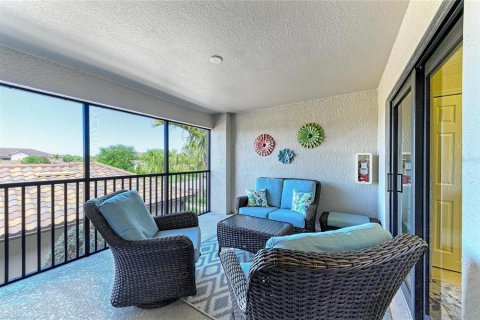 Condominio en venta en Lakewood Ranch, Florida, 2 dormitorios, 123.47 m2 № 2091897 - foto 3