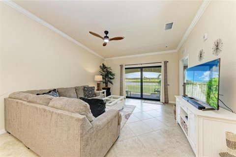 Condominio en venta en Lakewood Ranch, Florida, 2 dormitorios, 123.47 m2 № 2091897 - foto 7