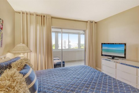 Купить кондоминиум в Сарасота, Флорида 10 комнат, 108.05м2, № 2142222 - фото 19