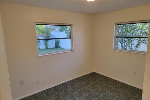 Villa ou maison à vendre à Sarasota, Floride: 3 chambres, 116.59 m2 № 2430695 - photo 26