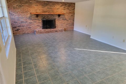 Villa ou maison à vendre à Sarasota, Floride: 3 chambres, 116.59 m2 № 2430695 - photo 3