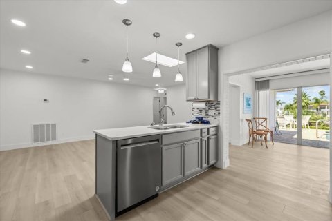 Купить виллу или дом в Тампа, Флорида 3 комнаты, 215.35м2, № 1835141 - фото 21