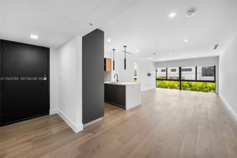 Condominio en venta en Key Biscayne, Florida, 4 dormitorios, 162.58 m2 № 2034151 - foto 6