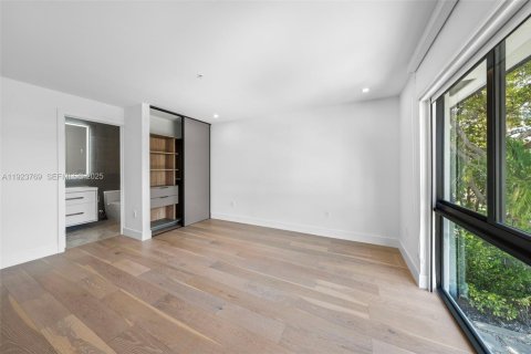 Condominio en venta en Key Biscayne, Florida, 4 dormitorios, 162.58 m2 № 2034151 - foto 23