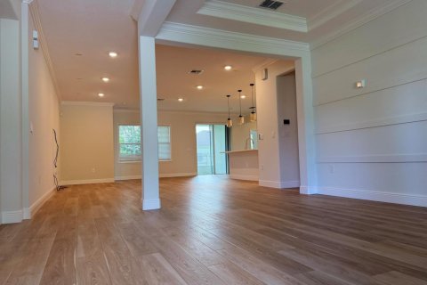 Casa en venta en Port St. Lucie, Florida, 4 dormitorios, 226.5 m2 № 2388011 - foto 3