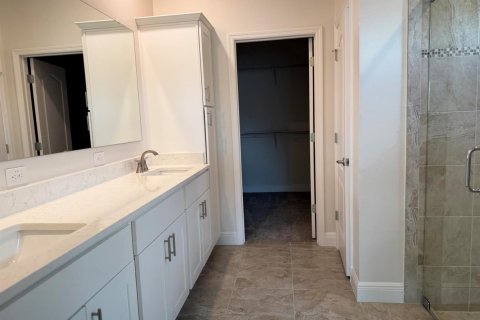 Casa en venta en Port St. Lucie, Florida, 4 dormitorios, 226.5 m2 № 2388011 - foto 19