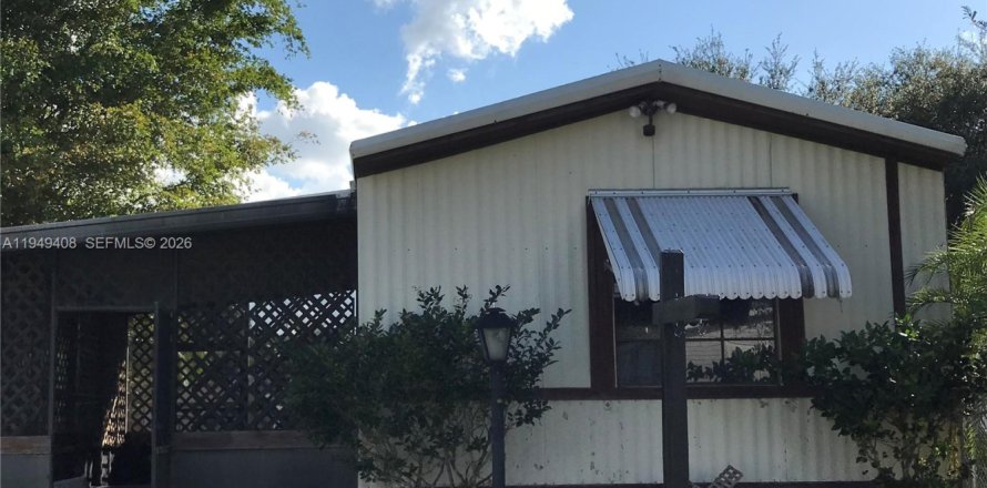 Apartment in Boca Raton, Florida 2 bedrooms, 85.84 sq.m. № 2005167