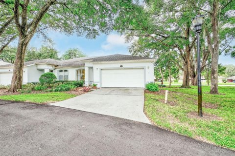 Villa ou maison à Temple Terrace, Floride 3 chambres, 158.12 m2 № 2398848