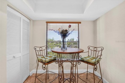 Copropriété à louer à Sarasota, Floride: 2 chambres, 111.11 m2 № 2431771 - photo 14