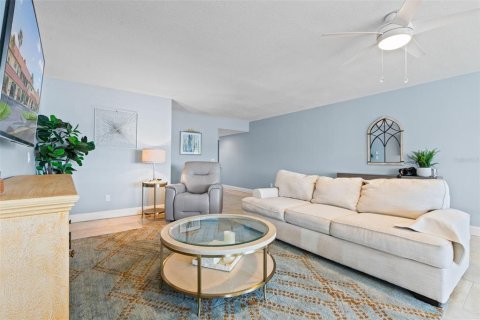 Copropriété à vendre à Crystal River, Floride: 2 chambres, 132.94 m2 № 2229656 - photo 13
