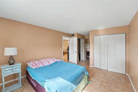 Купить кондоминиум в Клируотер, Флорида 4 комнаты, 82.68м2, № 2095405 - фото 11