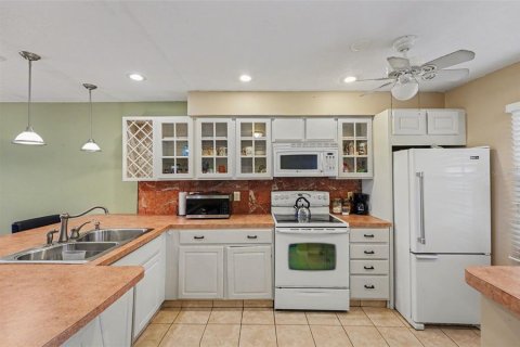 Купить кондоминиум в Клируотер, Флорида 4 комнаты, 82.68м2, № 2095405 - фото 5