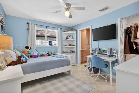 Купить виллу или дом в Форт-Лодердейл, Флорида 3 спальни, 224.73м2, № 2008904 - фото 16