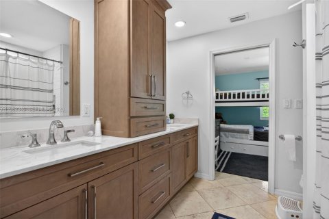 Купить виллу или дом в Форт-Лодердейл, Флорида 3 спальни, 224.73м2, № 2008904 - фото 14