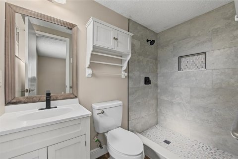 House in Lutz, Florida 3 bedrooms, 109.25 sq.m. № 2381072 - photo 22