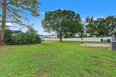 House in Lutz, Florida 3 bedrooms, 109.25 sq.m. № 2381072 - photo 5