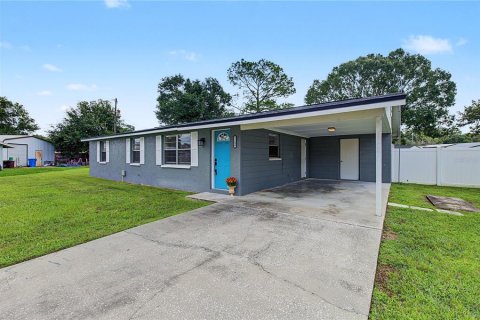 House in Lutz, Florida 3 bedrooms, 109.25 sq.m. № 2381072 - photo 3